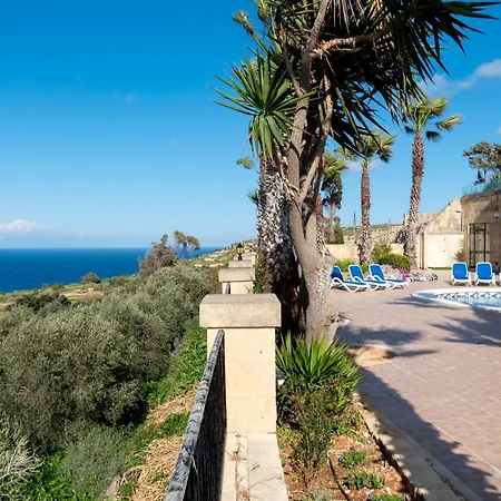 Zest Gozitan & Pool - Happy Lägenhet