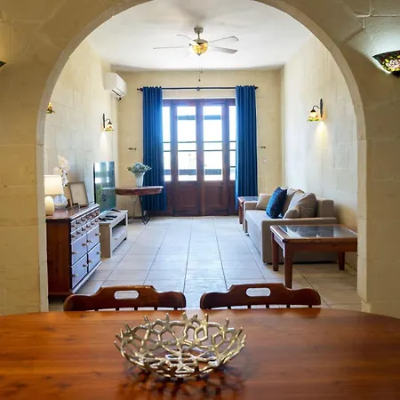 Zest Gozitan & Pool - Happy Lägenhet *