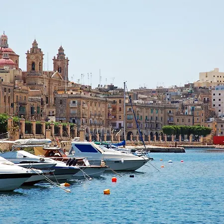 Zest Gozitan & Pool - Happy * Qala