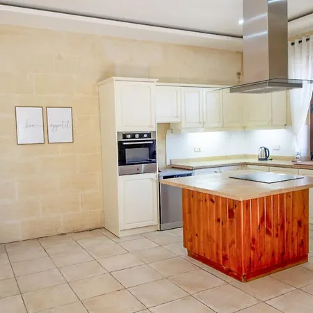Appartement Zest Gozitan & Pool - Happy Qala